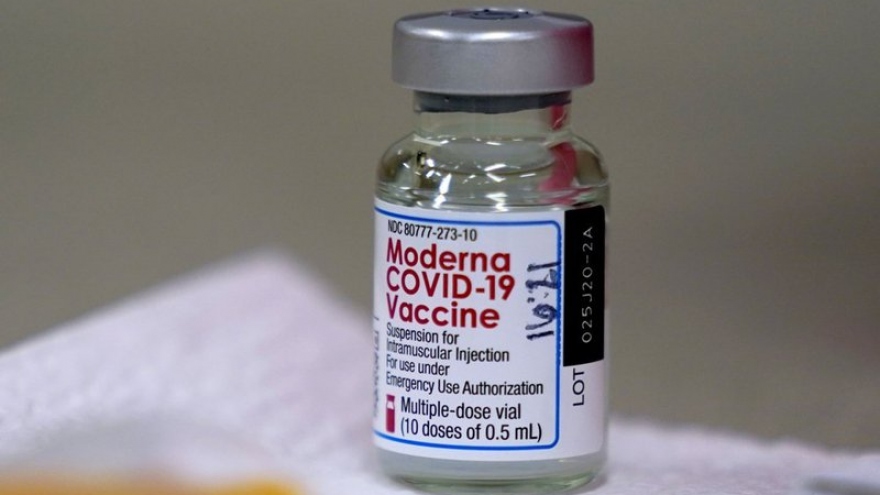 Thiếu vaccine phòng COVID-19 Moderna cho trẻ em